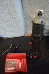 Cembre Model B54 Hydraulic Press Crimper Tool with Jaw