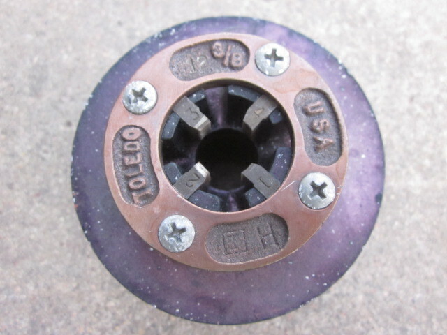 TOLEDO CHUCK DIE HEAD ALUMINUM SHAFT SIZE 3/8 in aluminum housing No 12