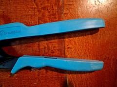 SharkBite PEX 3/4- 1/2 in Cinch Clamp Tool Pliers for PEX Plumbing Connections