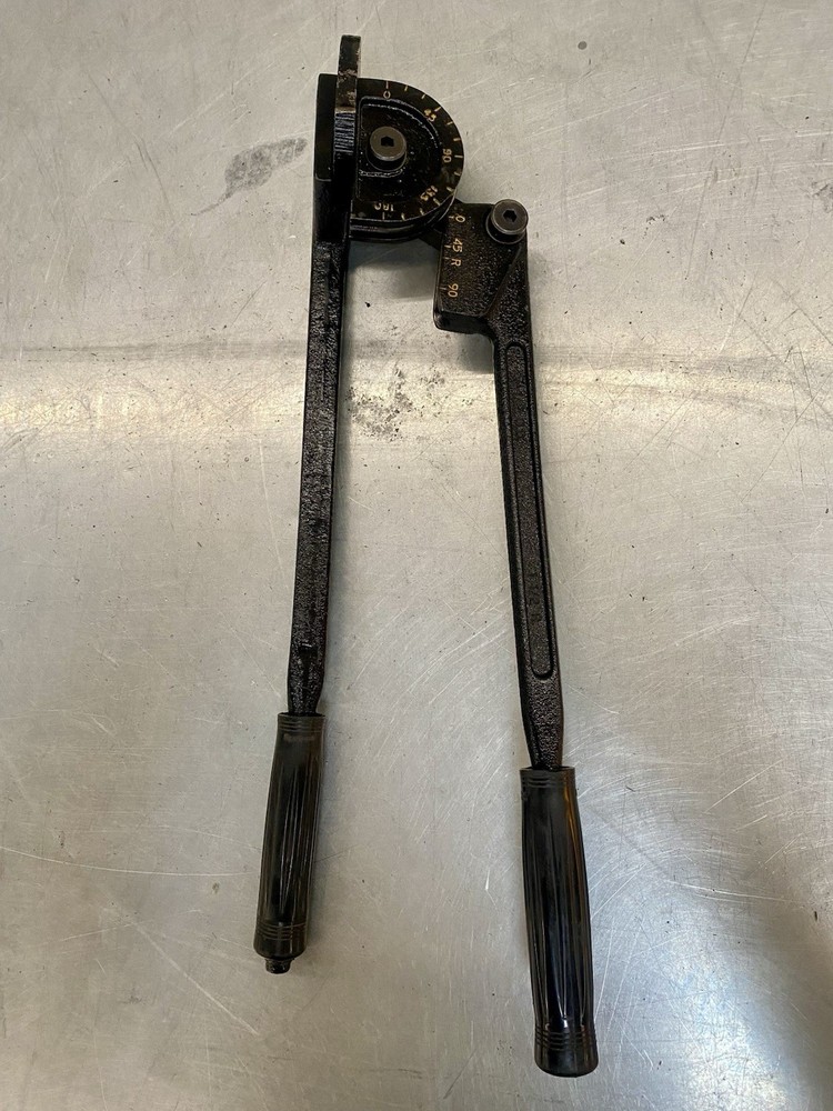 Parker 1/2&Prime; Hand Tube Bender 0-180 Degree Bends 1-1/2&Prime; Radius. Like Swagelok