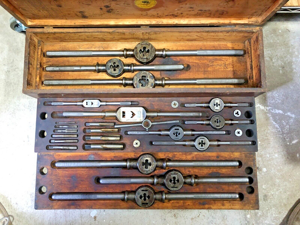 Antique Tool Set Die Set Wells Bros. Co. Little Giant 67 1/2 Oversized 27 pieces
