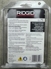 RIDGID 86127 118 Close Quarters AUTOFEED&reg; Tubing Cutter 1/4 &ndash; 1 1/8&Prime; Capacity
