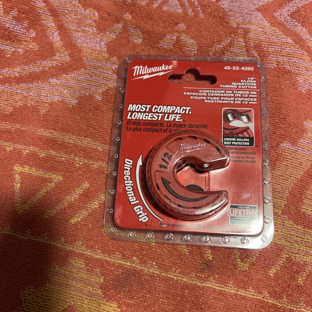 Milwaukee 48-22-4260 1/2&Prime; Close Quarters Tubing Cutter NEW