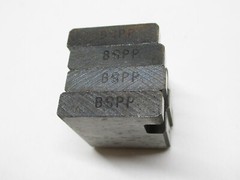 Ridgid 66220 12R 1-1/4 inch BSPP Dies