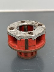 Pair of Ridgid 00-R 3/4&rdquo; & 1&rdquo; Pipe Threader / Threading Die Heads