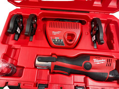 Milwaukee M12 Force Logic Press Tool Kit 2473-22 Copper 1/2&Prime;-1&Prime; Clamp