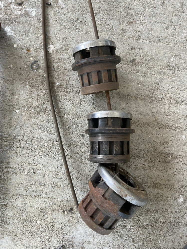 Vintage Armstrong Bridgeport No 191R 1/2 3/4 & 1&rdquo; Pipe Threader Die Head Set BLN