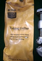 Fuller Tubing Cutter No. 4. &ndash; For 1/8&Prime;-1&Prime; Pipe &ndash; With Reamer And Pouch &ndash; Japan