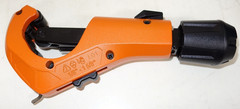 KLEIN TOOLS 50061 1-5/8-Inch Quick-Adjust Tubing Cutter