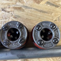 RIDGID 00-R Manual Ratcheting Threader With Dies