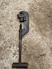 Vintage Trimo Mfg. No. 2 Pipe Cutter Cutting Size 1/4&Prime; &ndash; 2&Prime;