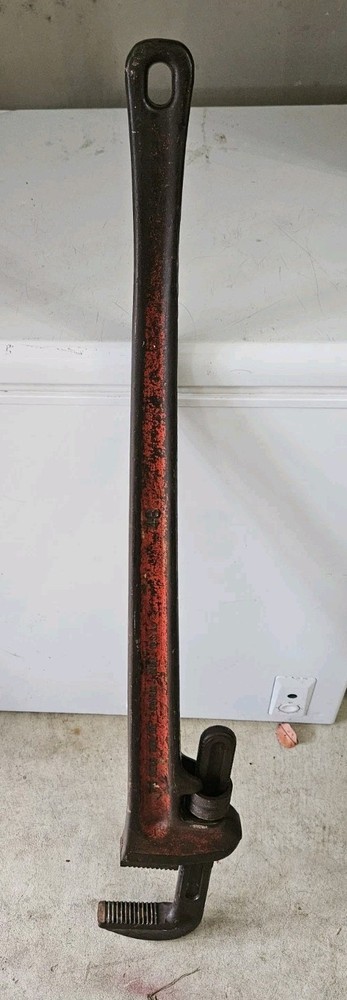Ridgid Heavy Duty Pipe Wrench 48in / Forged Steel / Sharp Teeth / Ships Free