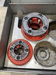 Ridgid 700-T2 Power Drive Pipe Threader Electric Threading Machine with 5 Dies