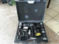 DeWalt Everloc Rehau Pex tool and compression sleeve fitting system 12V kit