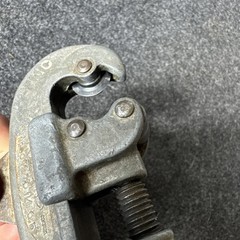 VINTAGE THE RIDGE TOOL CO. RIDGID NO. 00 3/16 TO 1 1/8&Prime; O.D PIPE CUTTER