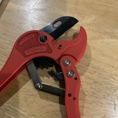 B &K Ratcheting Pipe cutter, plastic pipe 1/2&Prime;to 1&Prime; great condition