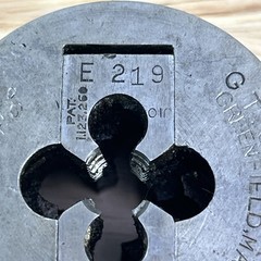 GTD Little Giant 3/8&rdquo; NC 16 2-3/4&rdquo; Size Adjustable Threading Die Insert Collet