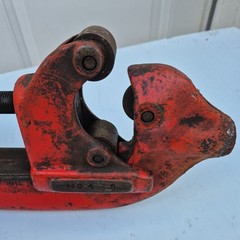 RIDGID USA No. 4-S HEAVY DUTY 2&Prime; &ndash; 4&Prime; Metal Pipe Cutter Cutting Plumber Tool