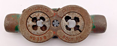 Ridgid 33-B 3 Way Manual Bolt Die Pipe Threader 1/2-13, 5/8-11, 3/8-16 dies