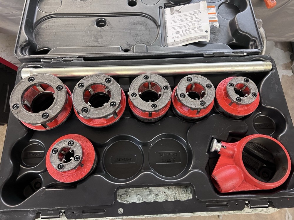 RIDGID 12-R Exposed Ratchet Threader Sets