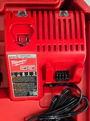 Milwaukee 2674-22C M18 Short Throw Press Tool Kit with PEX Crimp Jaws