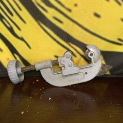 General Tools No.120 Screw Metal Pipe Tubing Conduit Cutter 1/8&Prime; to 1-1/8 OD
