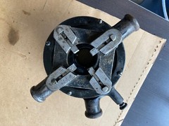 Toledo Threading Machine Co. Model 411 ratcheting Pipe Threader 20 cutting bits