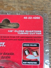🛠️ Milwaukee 1/2 in. Close Quarters Tubing Cutter 48-22-4260