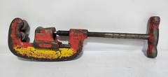 REED MFG CO 75069 2-1 Pipe Cutter Cuts 1/2-2&Prime; pipe. Made In USA
