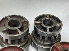 REED MFG CO Pipe Threader Die Ratchet 6-Die Heads&5-Dies 1/4,3/8,1/2NPT,1/2-13NC