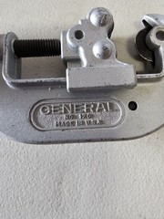General Tools No.120 Screw Metal Pipe Tubing Conduit Cutter 1/8&Prime; to 1-1/8 OD USA