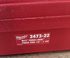 MILWAUKEE M12 FORCE LOGIC PRESS TOOL KIT WITH 4 JAWS #2473-22 *SLIGHTLY USED*