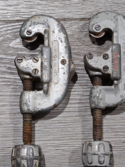VINTAGE (2) RIDGE NO.15 PIPE CUTTER AND gENERAL NO 120 PIPE CUTTER