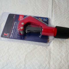 NEW Keeney K840-105 HCS Blade Die-Cast Aluminum pipe Tubing Cutter 1-1/8&Prime;