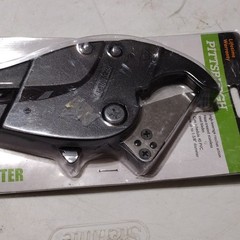 Pittsburgh Ratcheting Finger Release PVC Pipe Cutter 62588 Up to 1 5/8 in