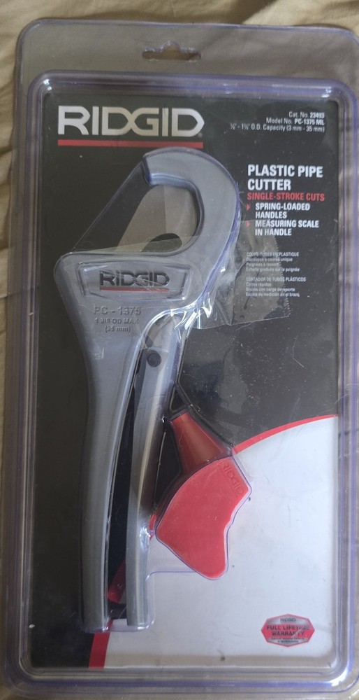 RIDGID PC-1375ML 1/8&Prime; to 1-3/8&Prime; PVC and PEX Cutter w/ Multi-Layer Adapter