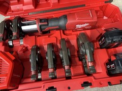 Milwaukee 2922-22 M18 Press Tool/2x 5.0 BATTS/FAST CHARGER INCL/SHIP FAST!!