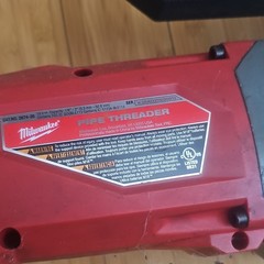 Milwaukee M18 FUEL 2874-20 Pipe Threading Machine NPT 1/8-2in Pipe Die RH