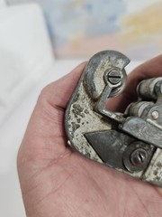 Vintage Chicago Tube & Pipe Cutter Made In USA cuts from 3/16&Prime; to 1 1/8&Prime; O.D.