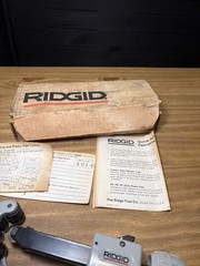 RIDGID 152 Tubing Pipe Cutter 1/4&rdquo;&ndash;2-5/8&rdquo; Cat No. 31642 w/ Box & Manuals USA