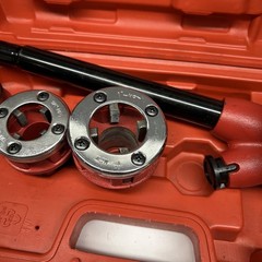 With 4 Dies 1/2&Prime; 3/4&Prime; 1&Prime; 1 1/4&rdquo; Pipe Threading Tool Manual Ratchet Pipe Threader