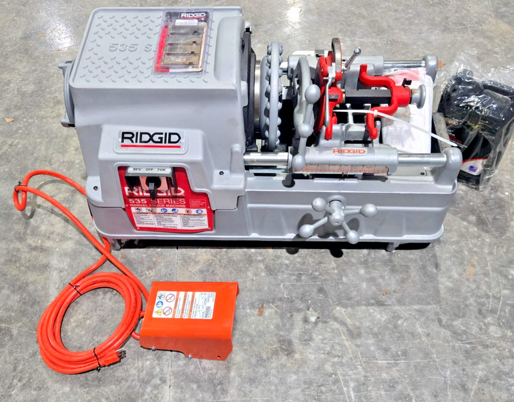 RIDGID 535 PIPE THREADER 1/2&Prime;-2&Prime; MANUAL CHUCK THREADING MACHINE NEW