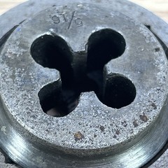 GTD Greenfield Die Little Giant 5/16&Prime; 18 NC Insert Collet Adjustable Pipe Dies