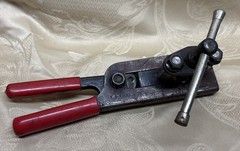 B & K 3/16&Prime;-5/8&Prime; Flaring Tool