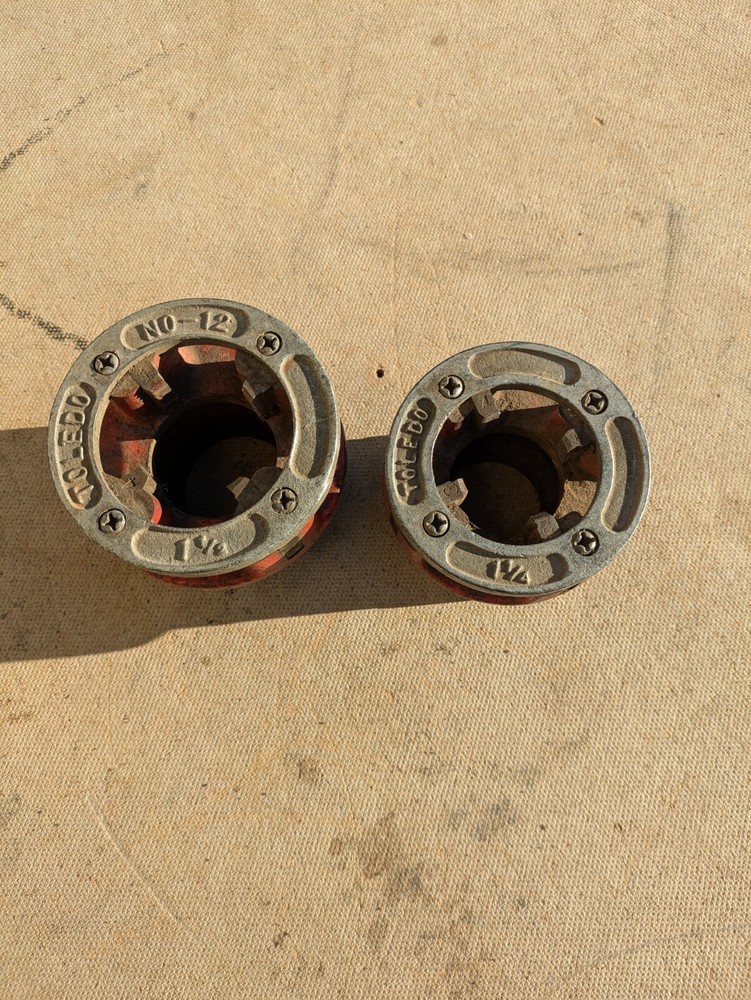 Toledo No 12 1 1/2&Prime; 1 1/4 Die Head Drop Head Pipe Threader Ratchet Hand Tool