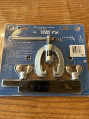 Heavy Duty Flaring Tool For Tubing 5/8-3/16 Inch Sizes