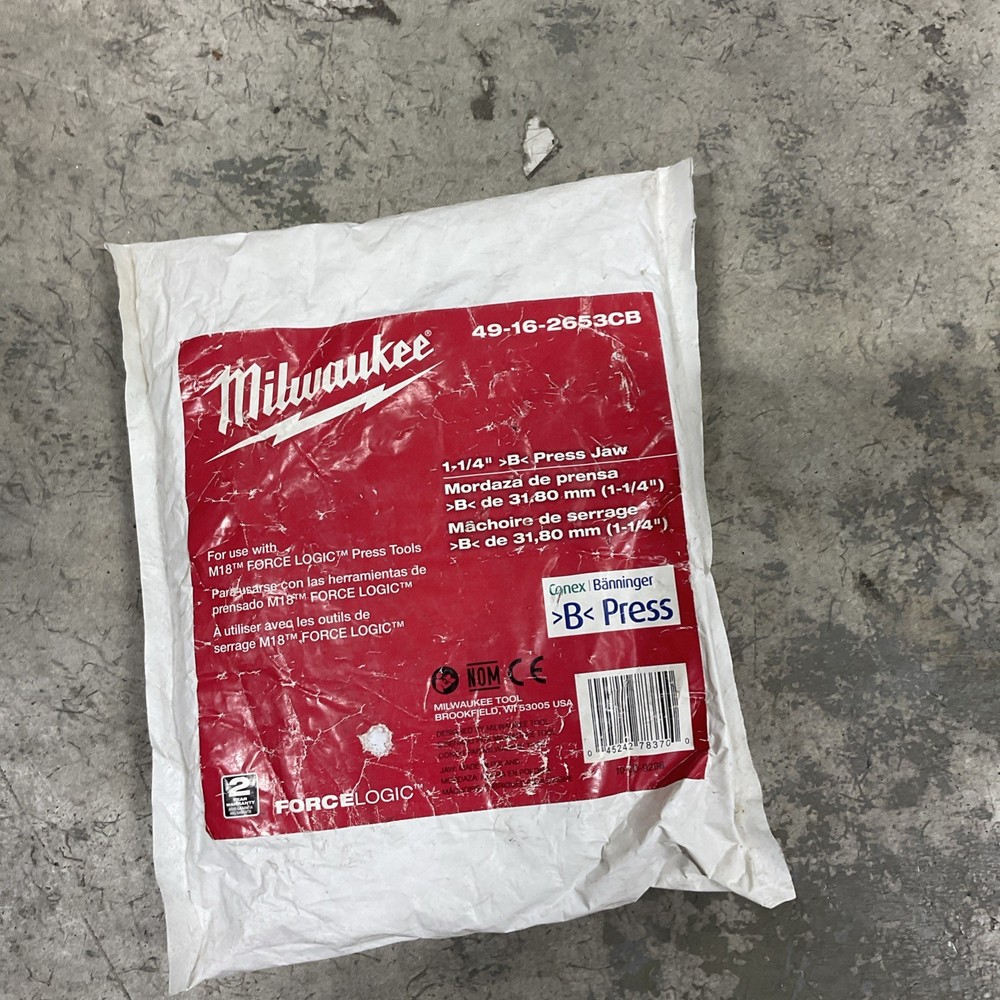 Milwaukee 49-16-2653CB M18 1-1/4 in. Black Iron Press Ring