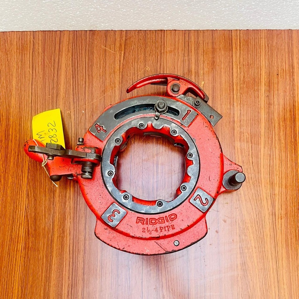 Ridgid Receding Die Head Pipe Threader/Threading Machine 2-&frac12;&rdquo;-4&Prime; BSPT #11