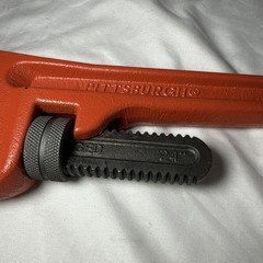 Pittsburgh 24&Prime; Steel Pipe Wrench -Straight Jaw 3&Prime; Capacity- Item #61361