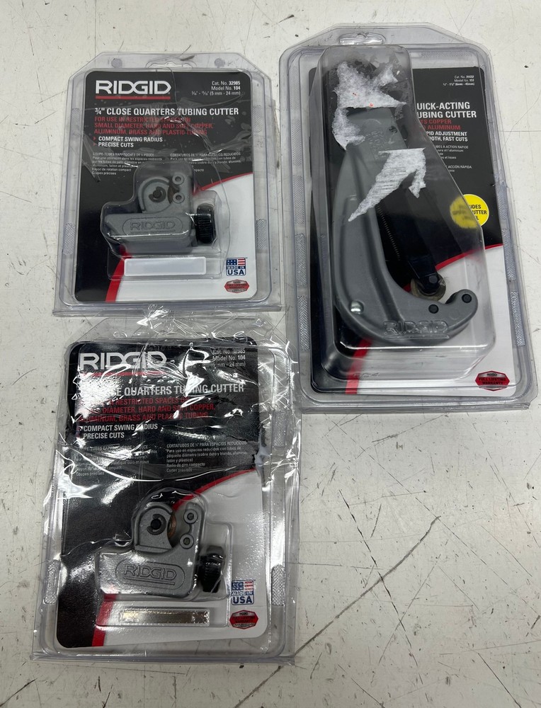 Ridgid 1/4in.-1 5/8in. Quick Tubing Cutter+(2) 3/4 in. Close Quarters Cutter